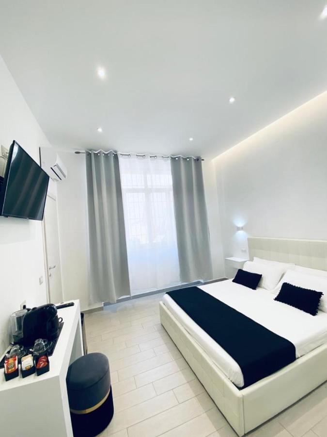 International House Olbia Hotell Eksteriør bilde